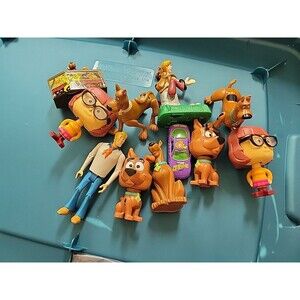 Scooby Doo & the Gang Lot Figures Fred shaggy Velma Mixed toys